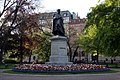 Standbeeld van Berzelius in het centrum van het Berzelii Park, Stockholm