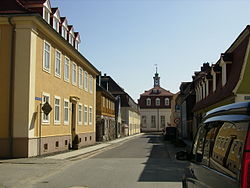 August-Bebel-Straße (v pozadí Sborový sál)