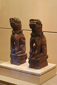 Nghe (mythologisch beest) figuur, verguld hout, 18e eeuw