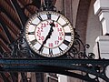 Bahnhofsuhr in Kings Cross, London