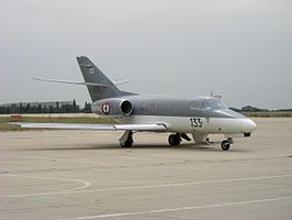 Dassault Falcon 10