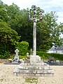 La Forest-Landerneau : la croix de mission dans le cimetière