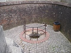 La fontaine Sainte-Isbergues.