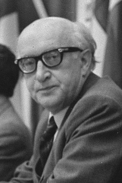 File:Achenbach 1972 (cropped).jpg