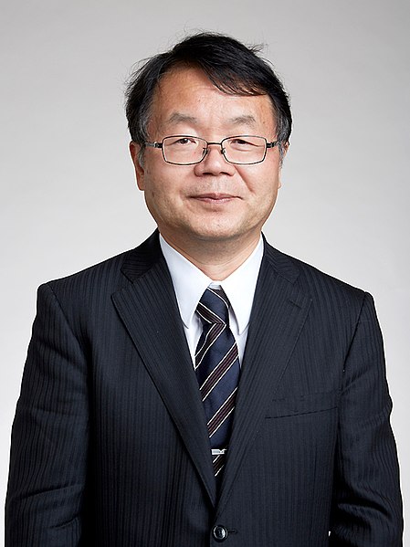 File:Hideo Hosono Royal Society.jpg