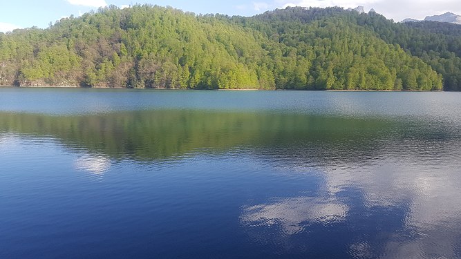 Goy-gol lake. Photograph: Akifa92