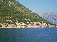 Perast vanaf Baai van Kotor