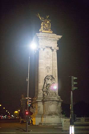 Sculpture in Paris