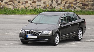 Škoda Superb II restylée