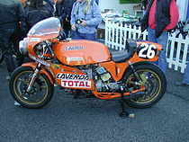 Laverda V-6 uit 1977. De machine werd speciaal voor de endurance ontwikkeld, startte één keer maar finishte nooit