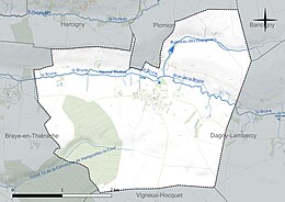 Carte en couleur présentant le réseau hydrographique de la commune