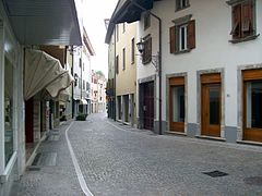 Scorcio della via Roma