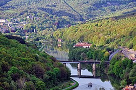 El Mosa en Bogny-sur-Meuse