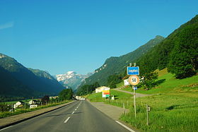 Blick über Leuggelbach zum Tödi, 3614 m