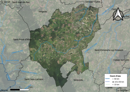 Vue aérienne du territoire communal.