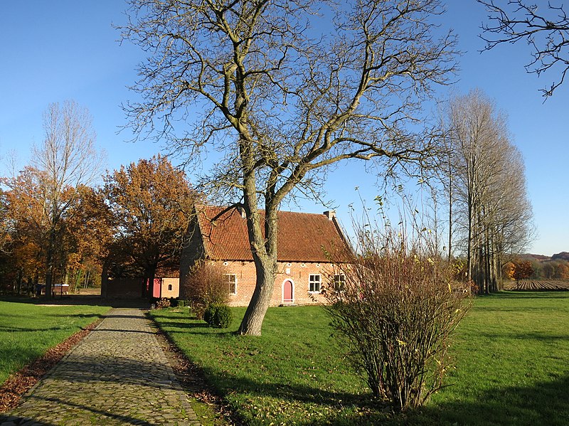 File:Boerderij Holsbeek - panoramio.jpg