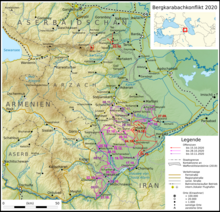 Karte mit den Offensiven der aserbaidschanischen Armee vor dem Hintergrund einer topografischen Karte