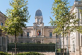 L'hôtel de préfecture.