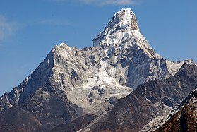 L'Ama Dablam vu depuis les environs du village de Tengboche dans la vallée du Khumbu Himal.