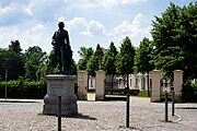 Denkmal des Kronprinzen Friedrich vor dem Schloss Rheinsberg