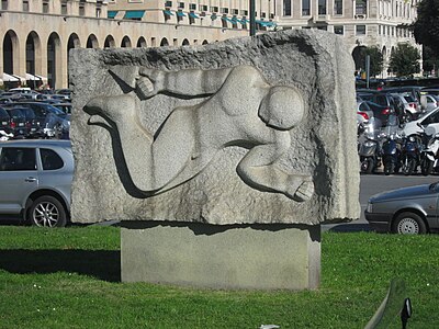 Monument op het plein Piazza della Vittoria