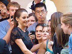 Shailene Woodley - 6134606996.jpg