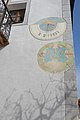 * Nomination: Sundial and coat of arms on the farmhouse Zehenter in Lajen --Moroder 08:11, 3 March 2013 (UTC) * * Review needed