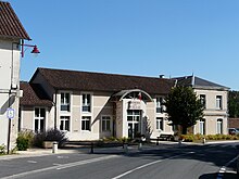 Ang Town Hall sa Château-l'évêque