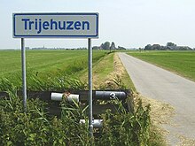 Driehuizen Trijehuzen 2006.jpg