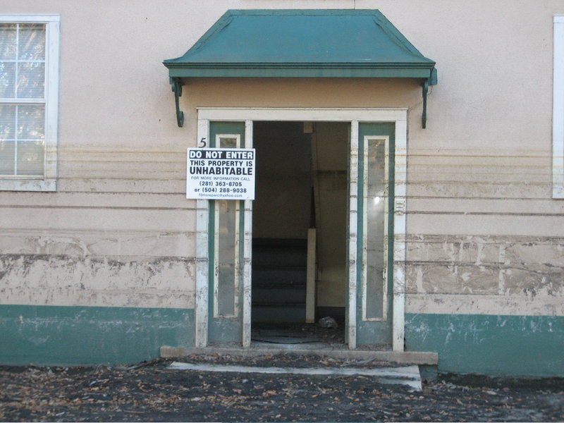 File:UnhabitableDoorway.jpg