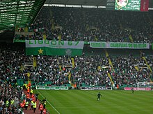 banderole "Lisbon 1967" dans les tribunes d'un stade