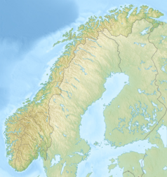 Mapa konturowa Norwegii, u góry nieco na lewo znajduje się punkt z opisem „Lofoty”