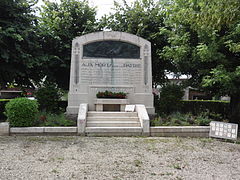 Monument aux morts.