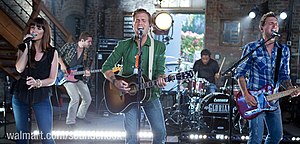 Gloriana at Walmart Soundcheck, August 2012. L-R: Rachel Reinert, Tom Gossin, Mike Gossin