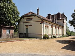 Sampigny : gare de taille moyenne.