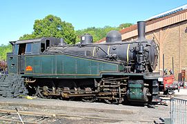 Corps de chaudière noir avec cerclages en laiton, et caisses à eau vertes pour la 040 TA 137.