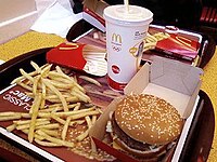 An eemage o a Big Mac combo meal