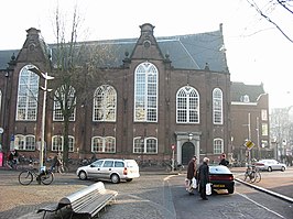 Oude Lutherse Kerk vanaf de Spuistraat gezien