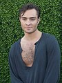 Ed Westwick interpreta Chuck Bass.