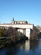 Évêché et cathédrale Saint-Benoît à Castres.