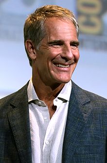 Scott Bakula by Gage Skidmore.jpg