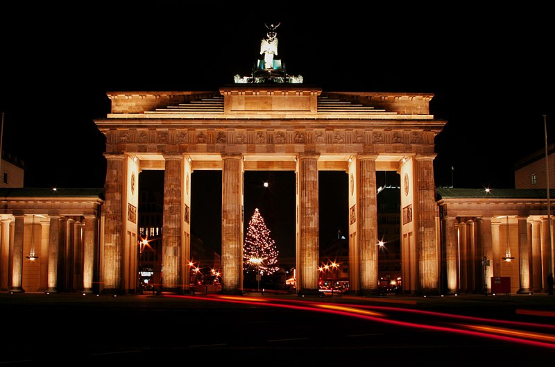 File:Brandenburg Gate by eduardo89.jpg