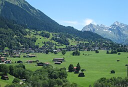 Klosters, regionens administrativa huvudort