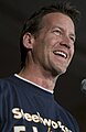 James Denton interpreta Mike Delfino