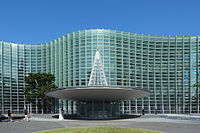 国立新美術館（2006年）