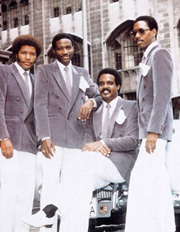 Deng Stylistics iniang 1980. Manibat kaili papuntang wanan: Airrion Love, Herbie Murrell, Russell Thompkins, Jr., and Raymond Johnson.