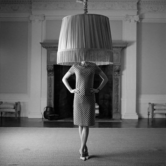 Rodney Smith, Viktoria Under Lampshade