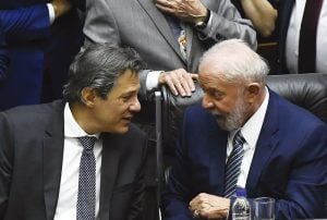 Governo Lula encaminha proposta de ajuste fiscal ao Congresso