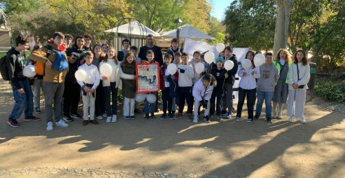  Alunos da EB de Santa Clara manifestam-se a favor da paz no planeta