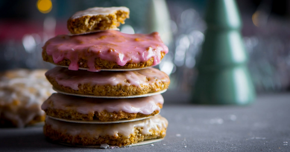 Dieses Elisen Lebkuchen Rezept ist großartig und die Lebkuchen schmecken besonders saftig